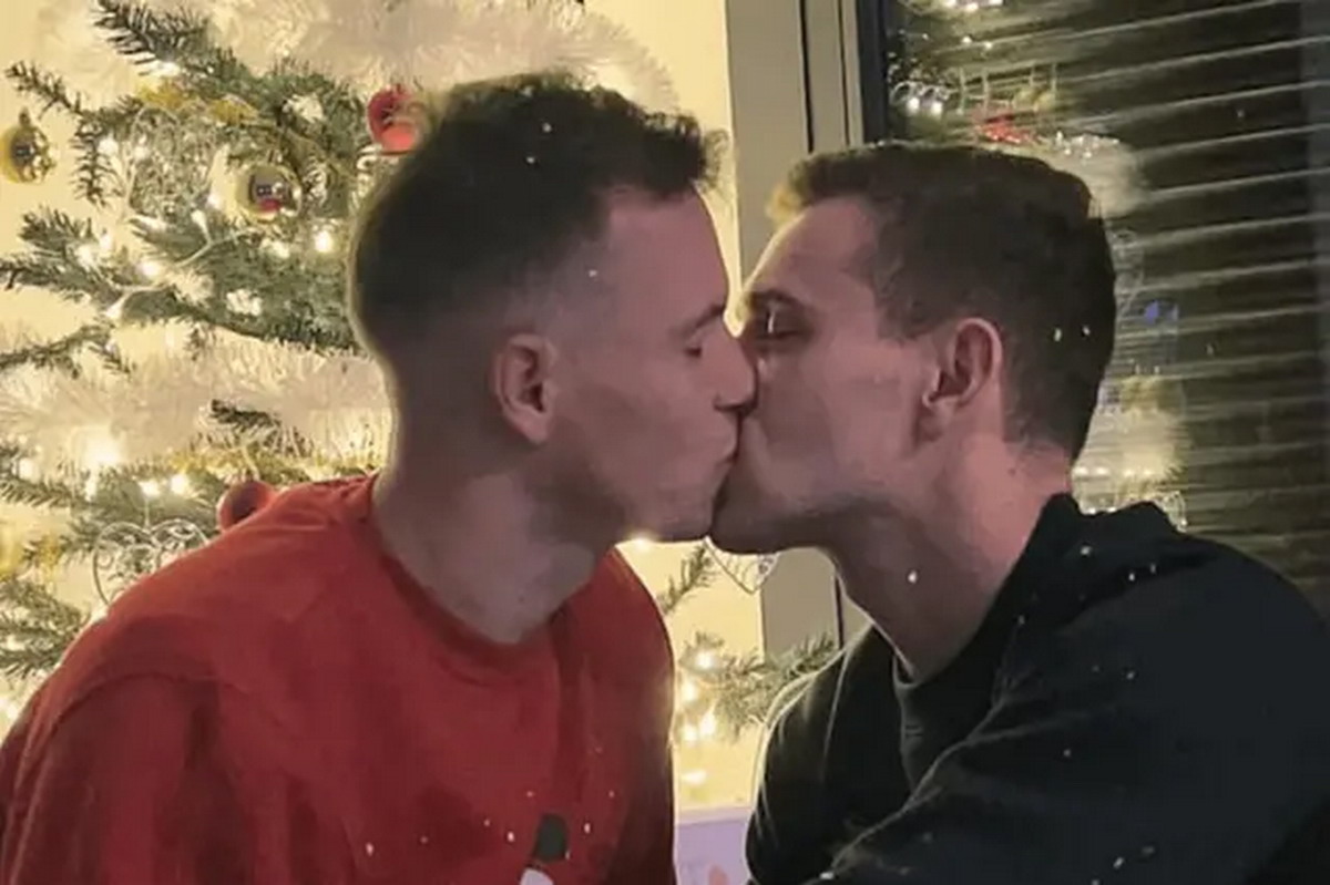 Calcio e pregiudizi: il bacio di Jankto svela il nostro retaggio omofobo
